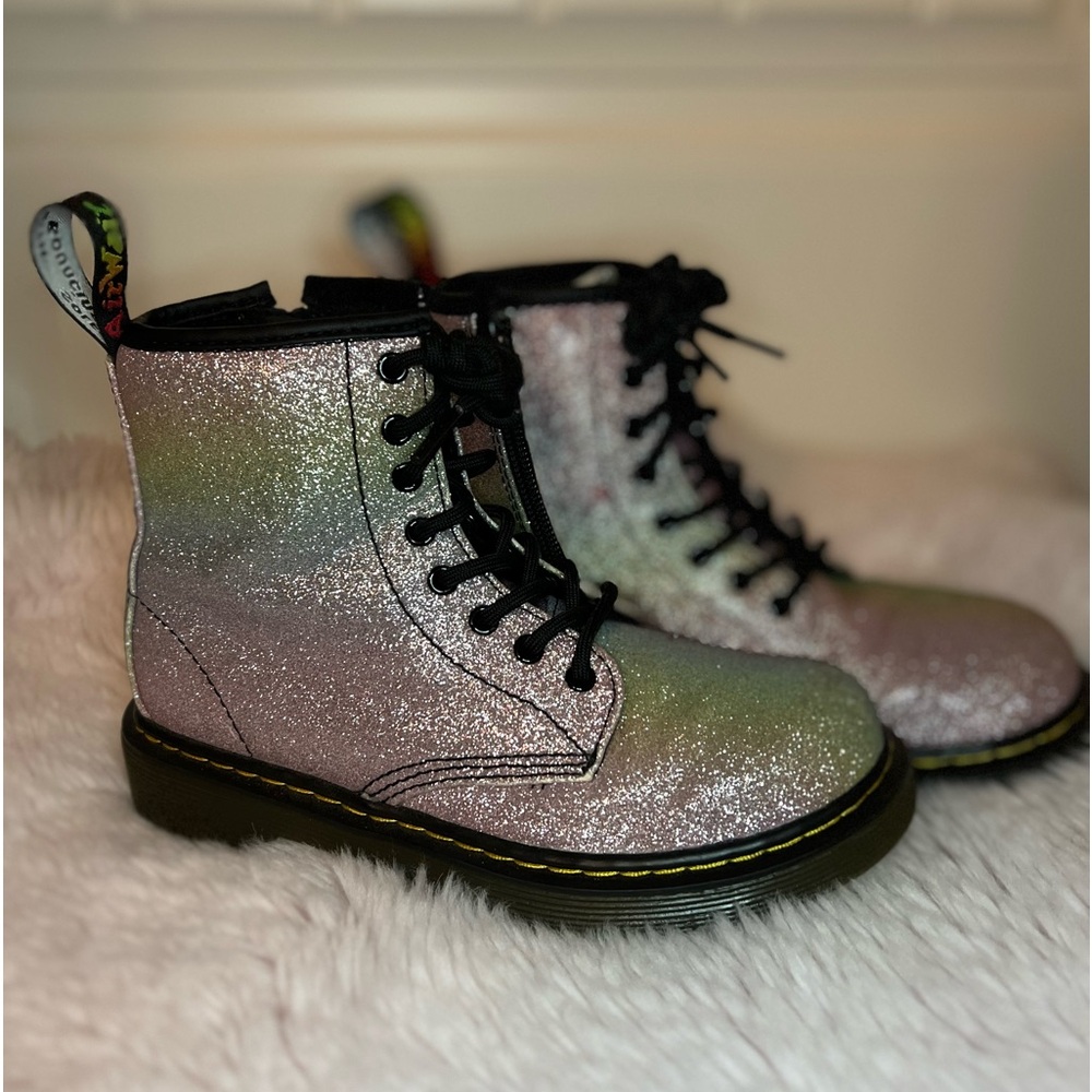 Doc Marten girls size 1 (US) 1460 Glitter J boots
